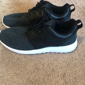 Women’s Nike Roshe Running Shoes